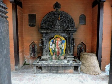 Ganesh, share your wisdom, remove the obstacles!